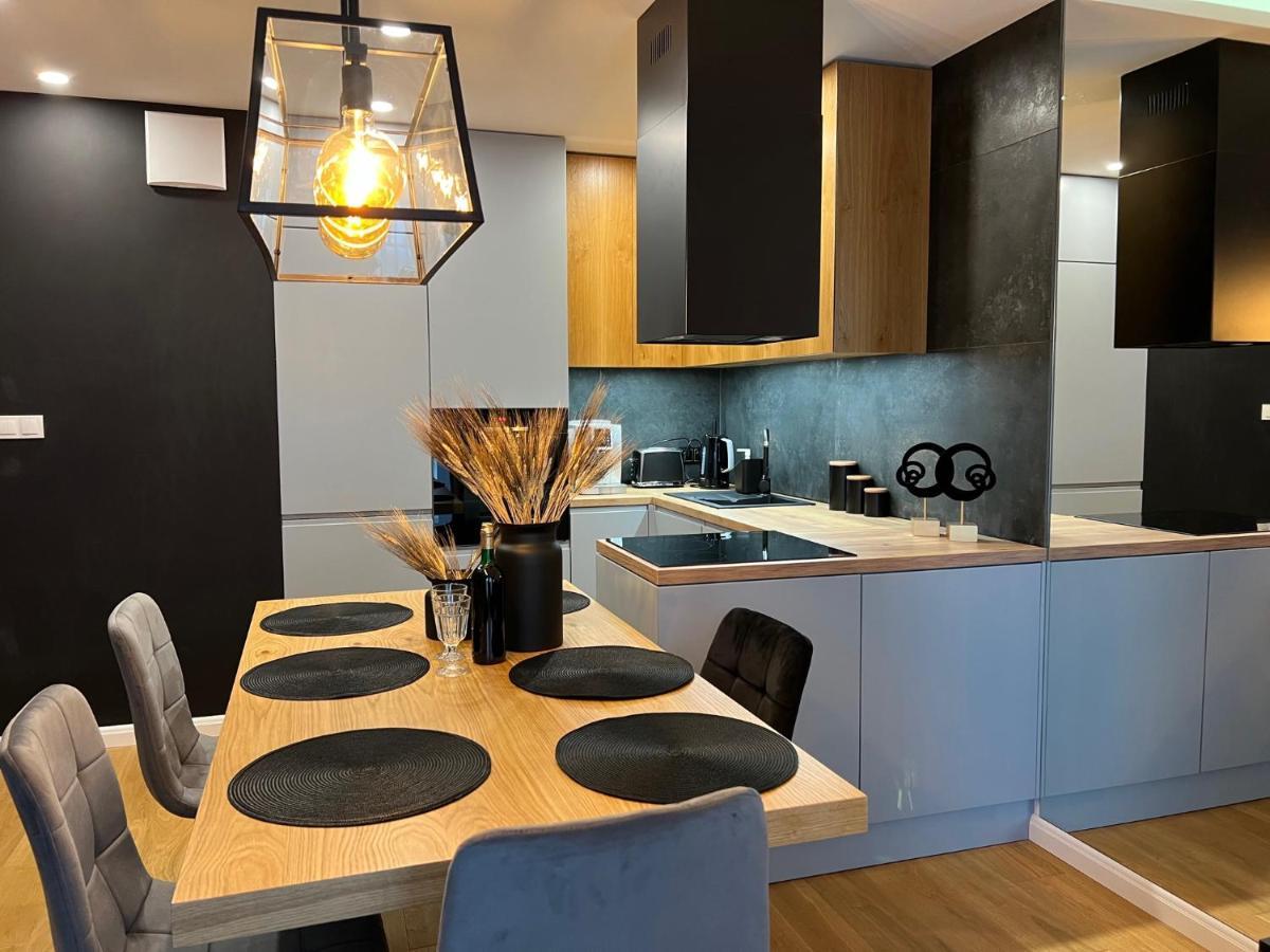 Family & Business Elegant Apartments, Kadzielnia, Wdk, Stadion Korona -1 Bedroom, Terrace, Garage, New! Kielce Exterior foto